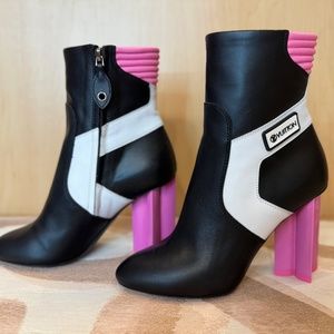 Louis Vuitton Boots in Black White Pink Barbie Size 37 Brand New